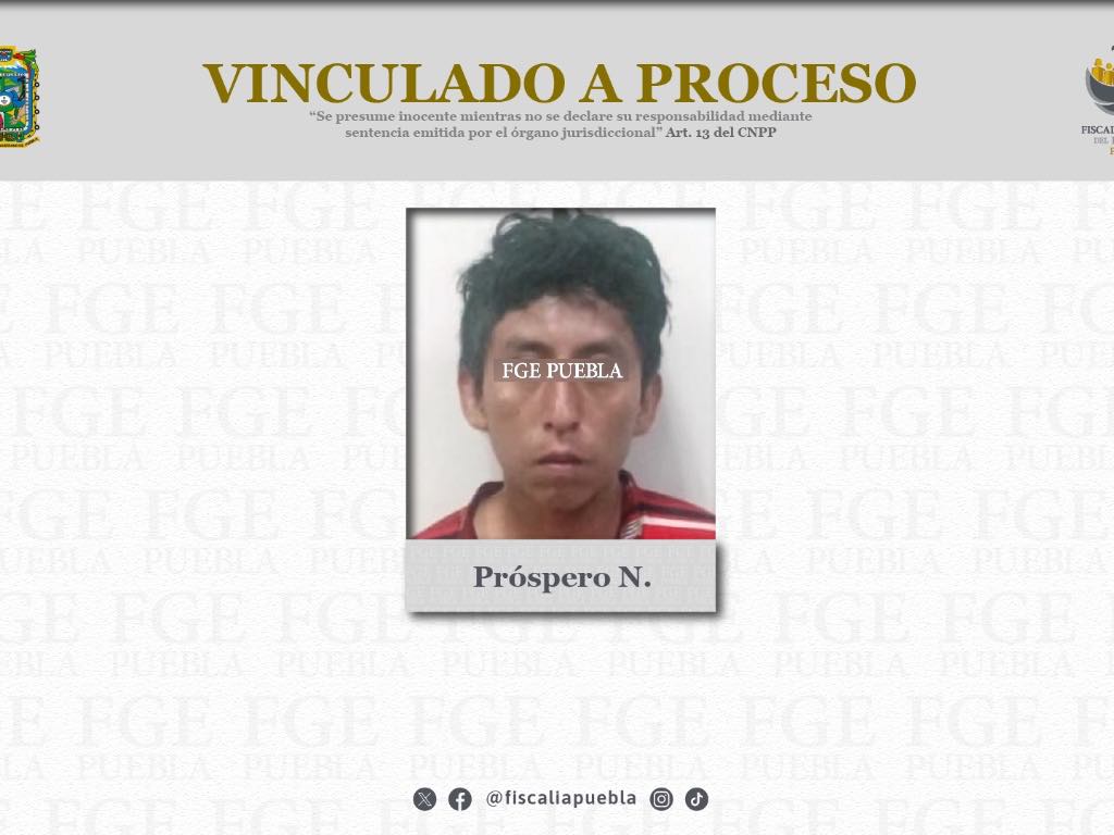 Sujeto es vinculado a proceso al estar con dos menores en un vehículo con drogas en Los Reyes de Juárez