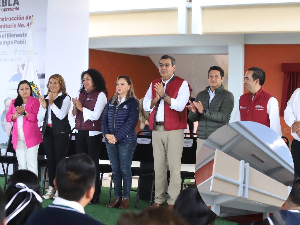 Inauguran el Telebachillerato Comunitario número 40 de San Pedro Cholula