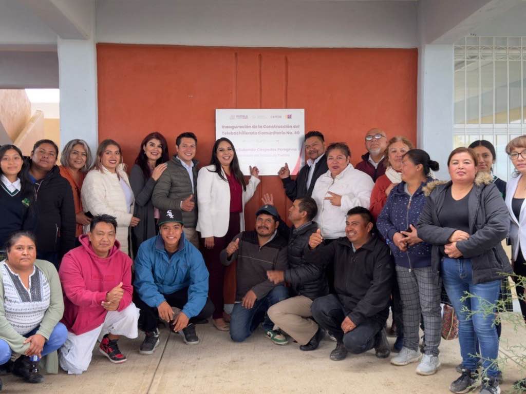 Reconocen labor legislativa de Tonantzin Fernández en la construcción del Telebachillerato
