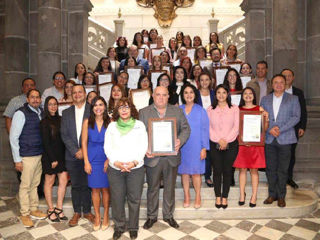 Recibe Ayuntamiento de Puebla Distintivo Oro en Igualdad Laboral y No Discriminación