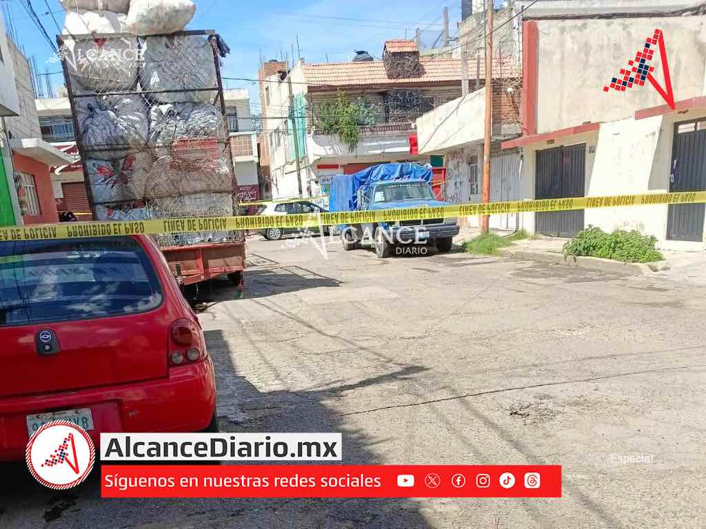 Hallan encobijado el cuerpo de una persona en la colonia La Popular Castillotla