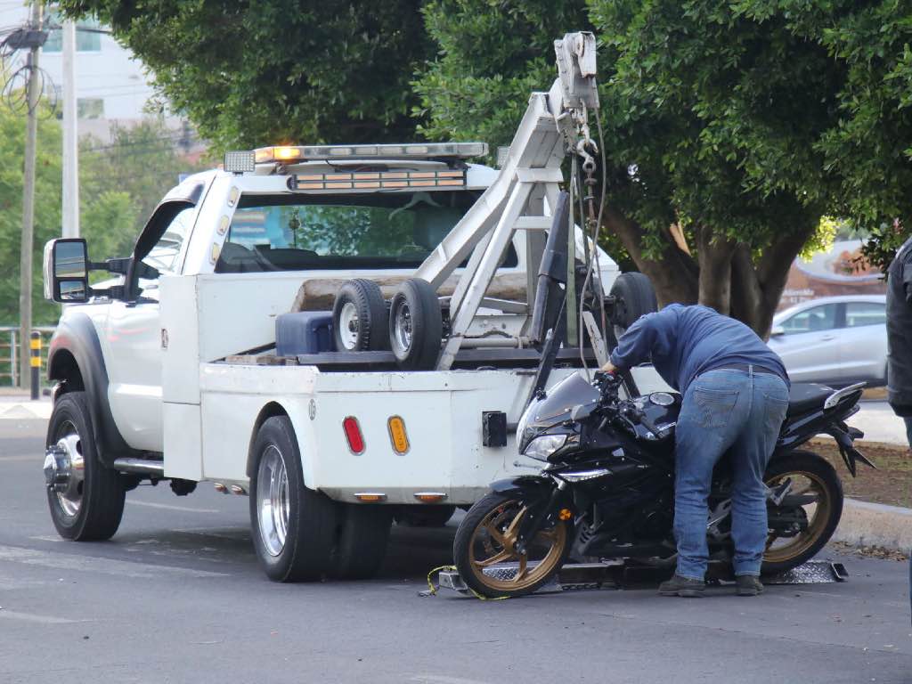 Grúas en Puebla deberán contratar seguro para traslado de vehículos; concesionarán 78 corralones