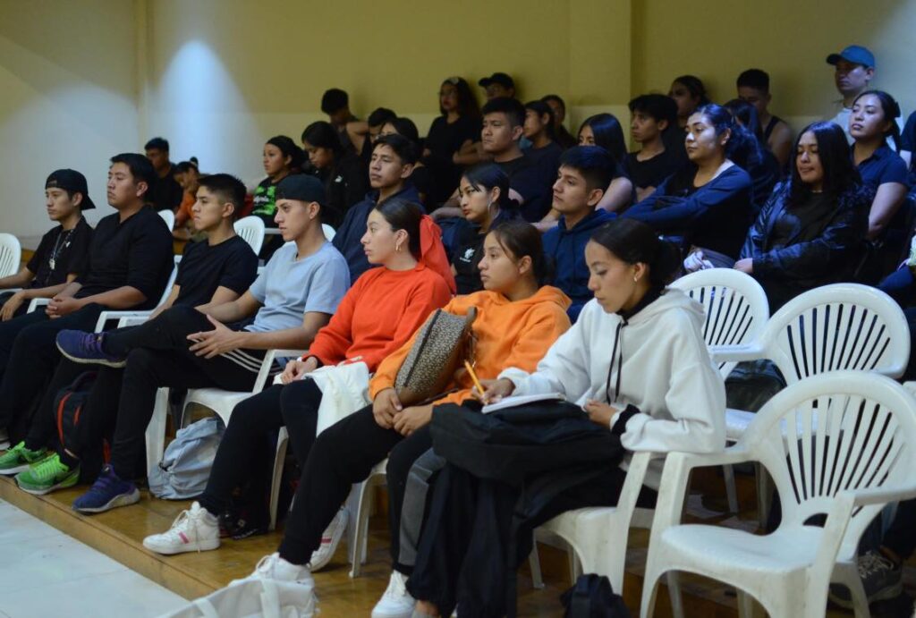 Relata docente historia del Instituto de Artes Macuil Xóchitl; se acerca 25 aniversario