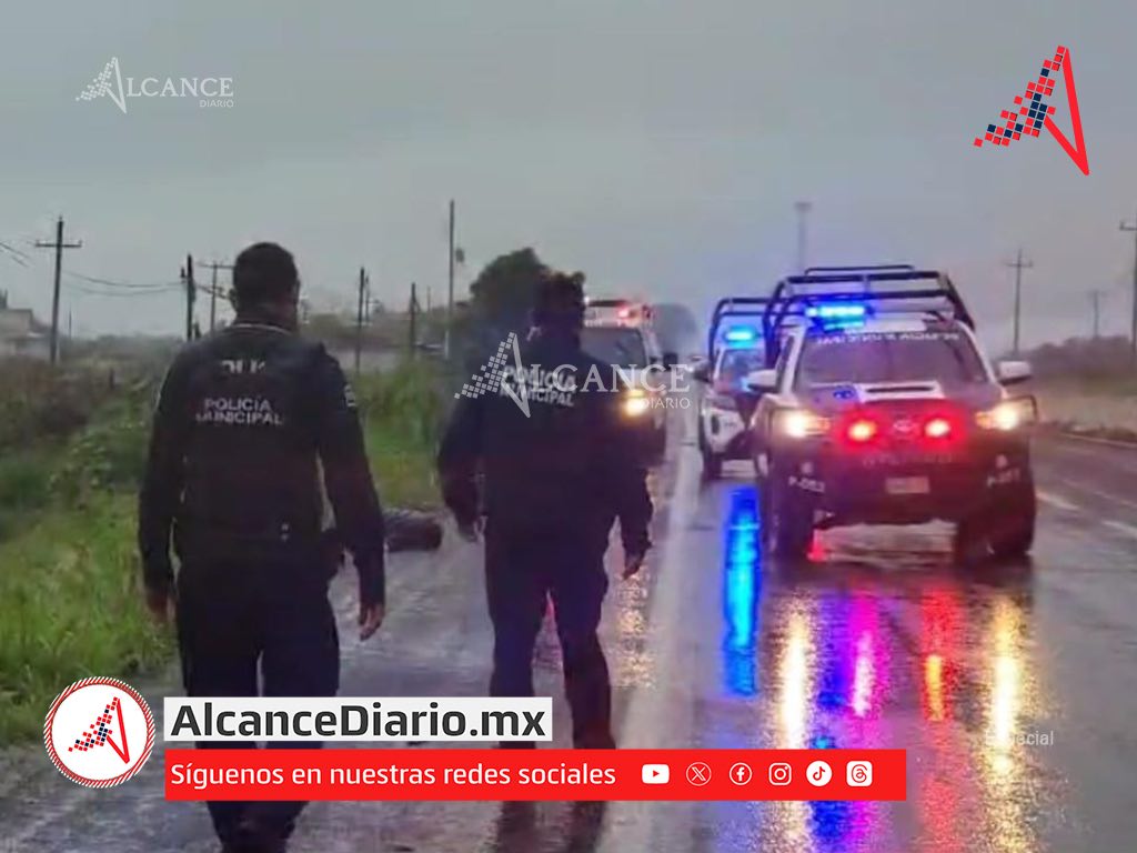 Mueren motociclista en la federal Atlixco- Izúcar tras ser atropellado