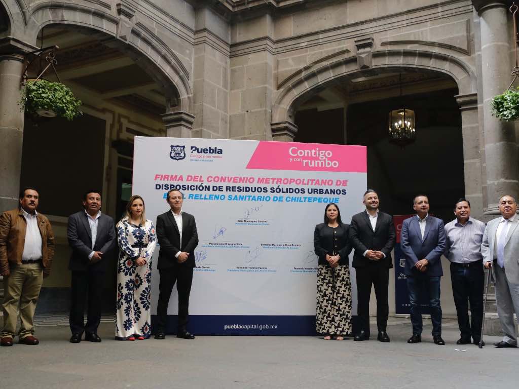 Ayuntamiento de Puebla firma convenio municipios para uso del relleno sanitario de Chiltepeque