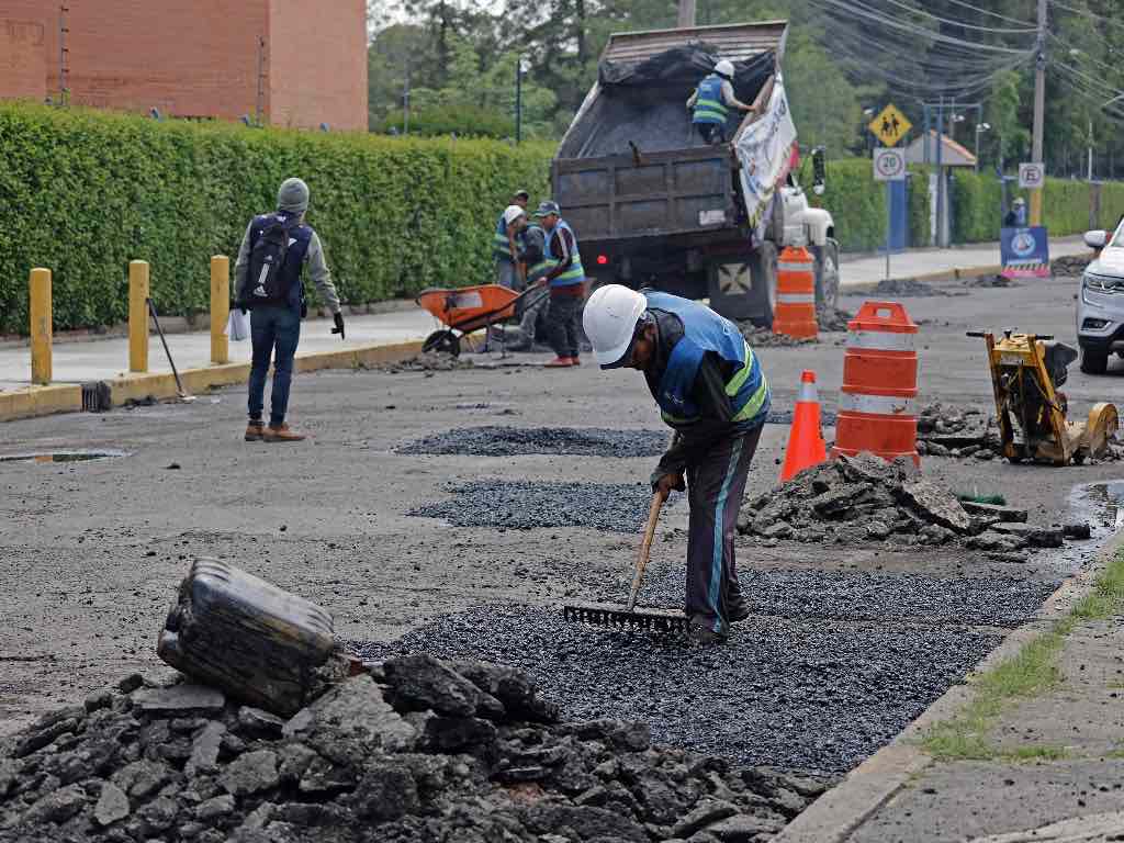Ayuntamiento de Puebla suma 68 mdp para el programa de bacheo