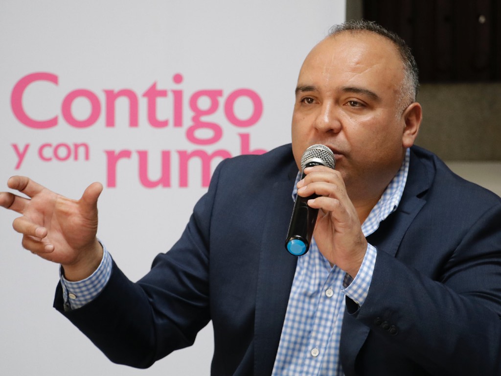 El PAN ya no debe aliarse con partidos en decadencia: Fernando Sarur