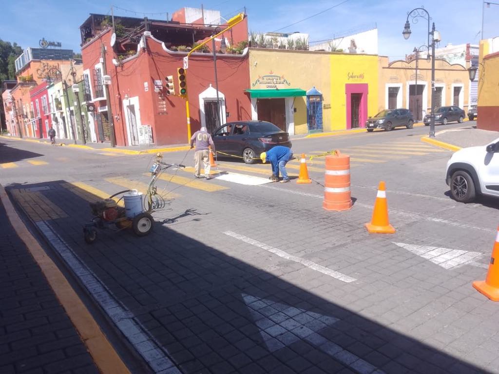 Hacen mejoras en distintas zonas principales de San Pedro Cholula