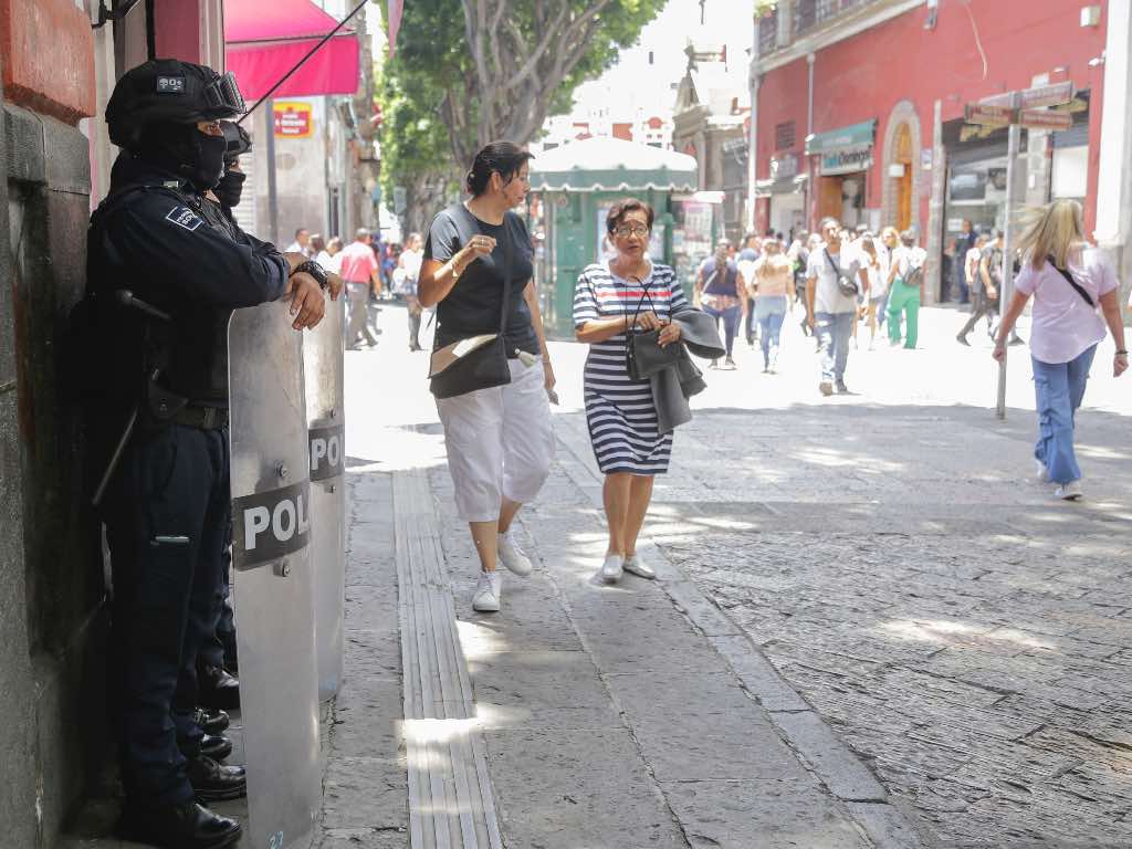 Ayuntamiento de Puebla buscará reducir el número de ambulantes en el Centro Histórico