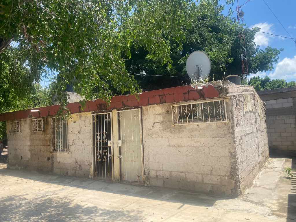 Construirá ayuntamiento de Tecomatlán nueva clínica en Olomatlán
