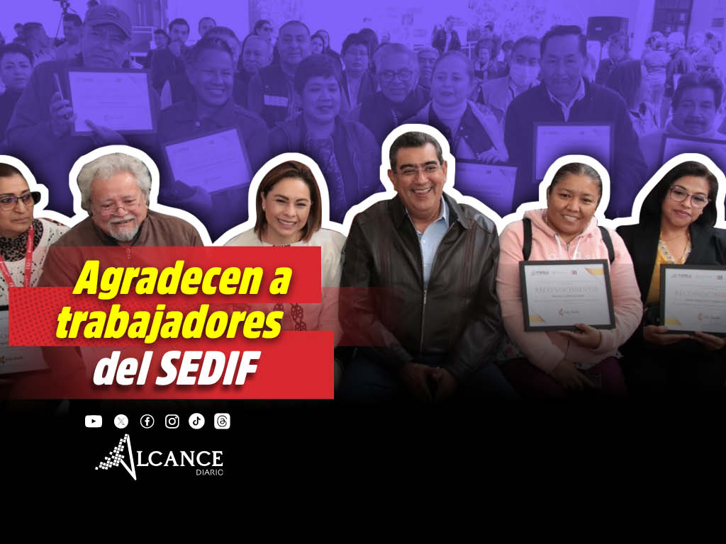Reconoce DIF Estatal a colaboradores por más de 20 años de servicio