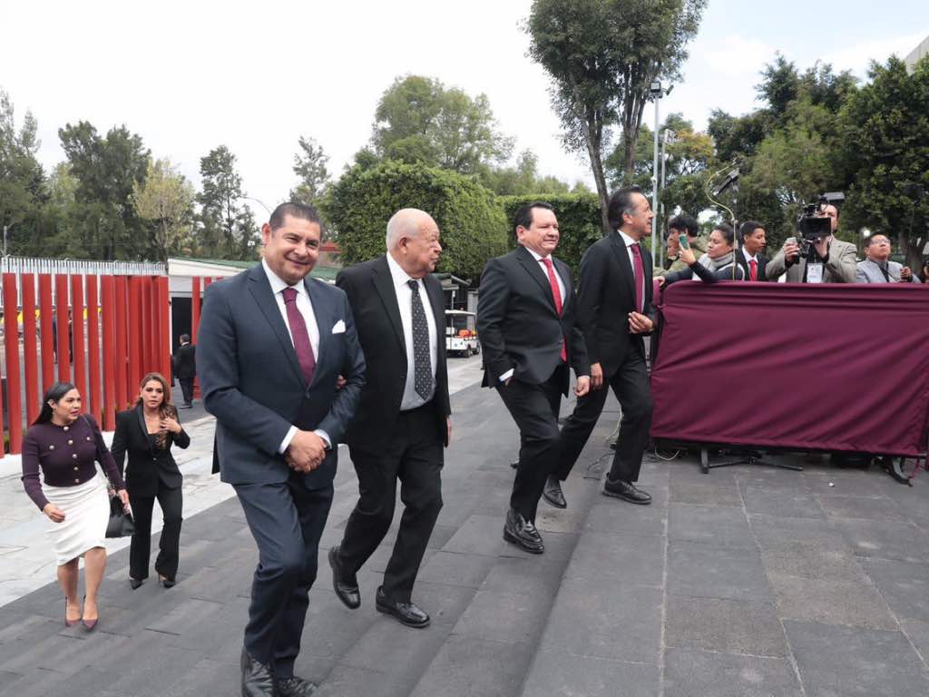 Alejandro Armenta acompañó a Claudia Sheinbaum en su toma de protesta como presidenta de México