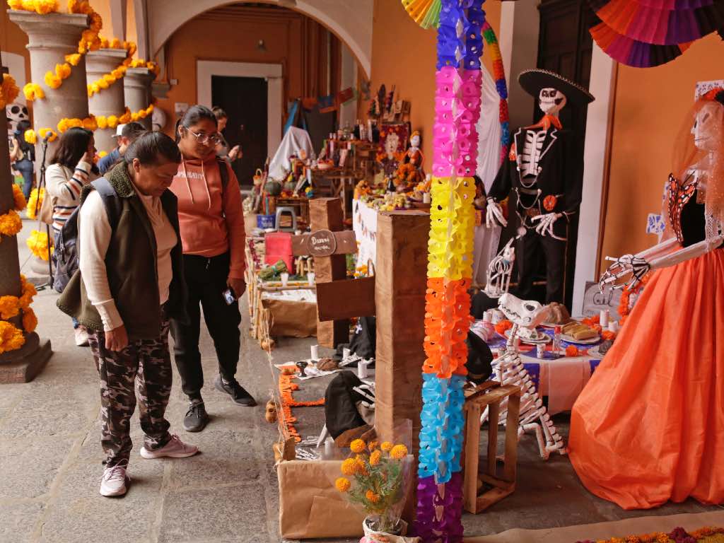 ¿Te animas? Abren registro para Concurso Artístico de Altares y Ofrendas en la Casa de la Cultura