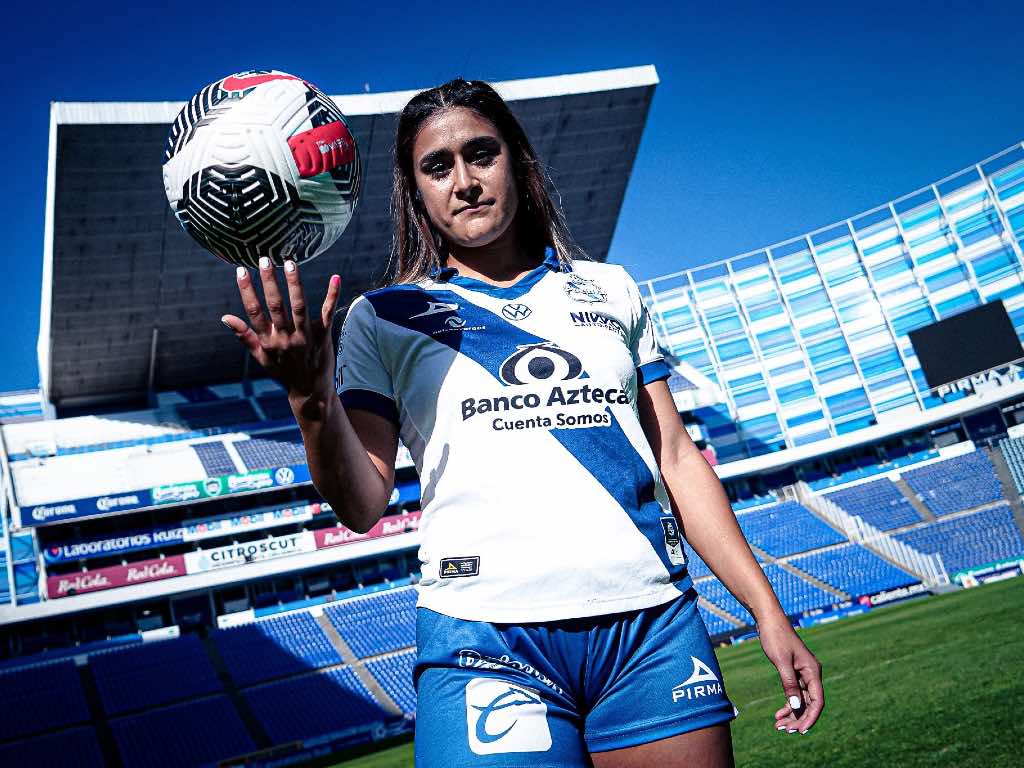 Futbolista Lucía Yáñez denuncia acoso y agresiones en Club Puebla; afirma omisión de la directiva