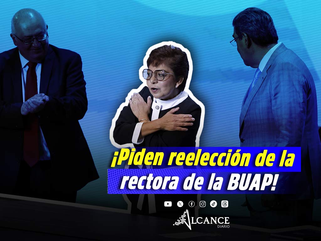 Universitarios claman la reelección de la rectora de la BUAP, Lilia Cedillo tras entrega de Informe de Labores