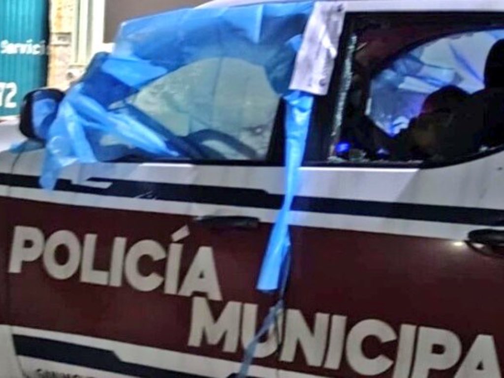 Ejecutan a dos policías municipales de Xoxtla