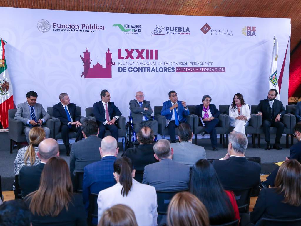 Inaugura gobernador la LXXIII Reunión Nacional de Contralores Estados - Federación