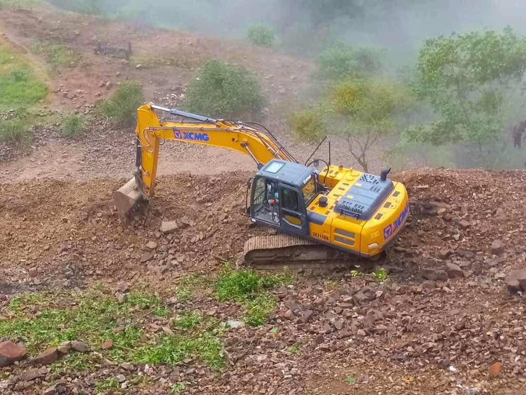Tras dos meses de derrumbe, reabren en Huitzilan el camino a Cozoltépetl