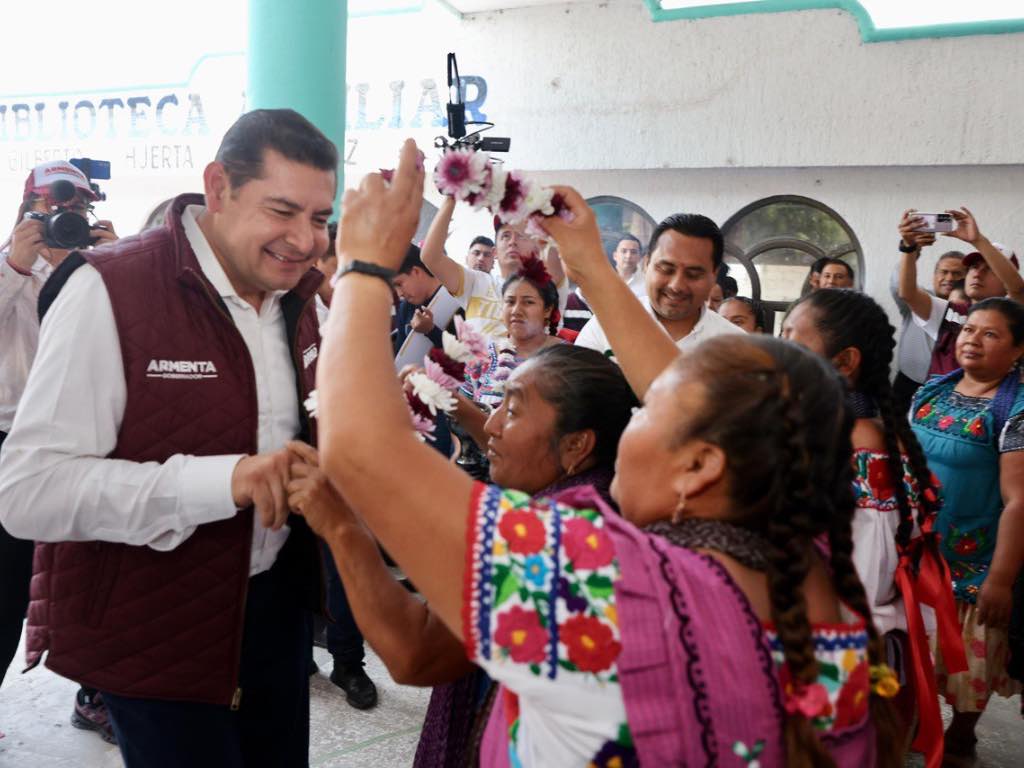Refrenda Alejandro Armenta respeto de los derechos de comunidades indígenas y pueblos originarios en Puebla