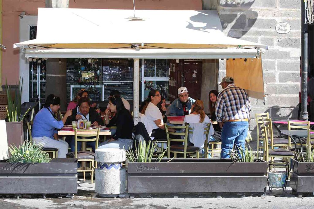 ¡Conoce Evangelina el restaurante con una de las mejores vistas de Puebla!