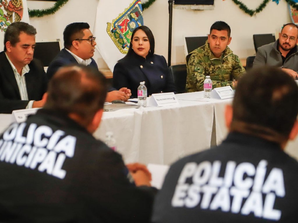 Realizan Mesa de Construcción de Paz en San Pedro Cholula con municipios metropolitanos