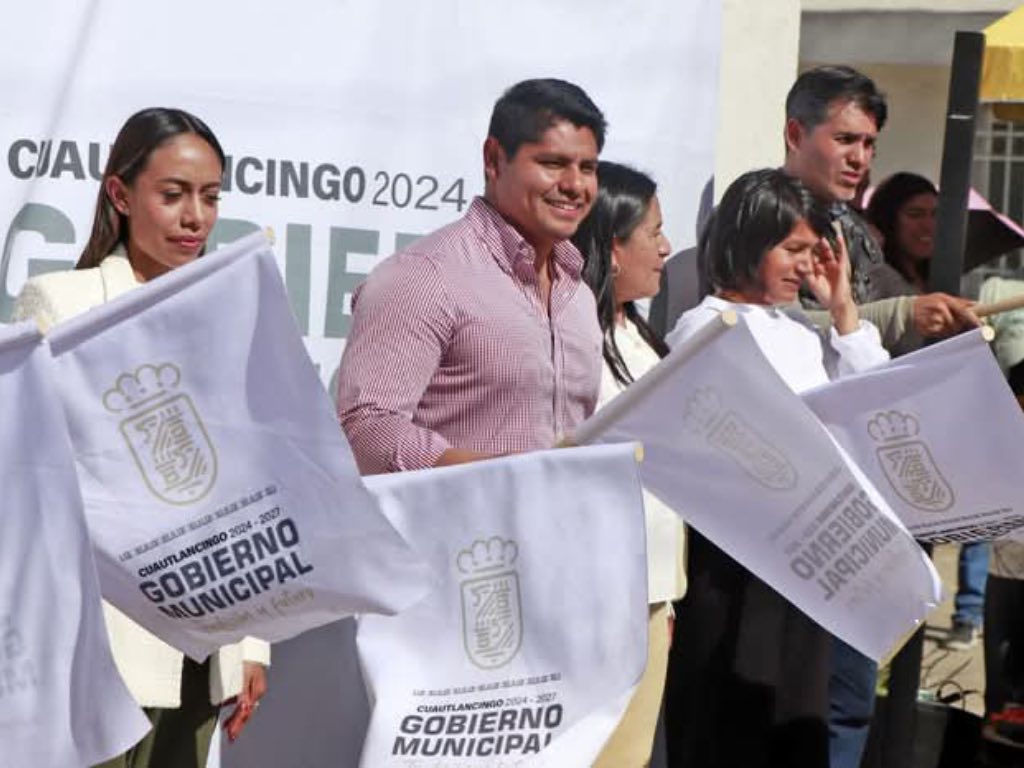 Arranca Omar Muñoz pavimentación en antiguo camino a Tlaxcala