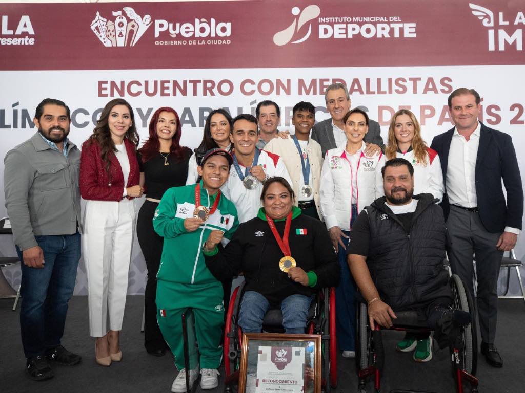 Reconocen en Puebla Capital a atletas olímpicos y paralímpicos de París 2024