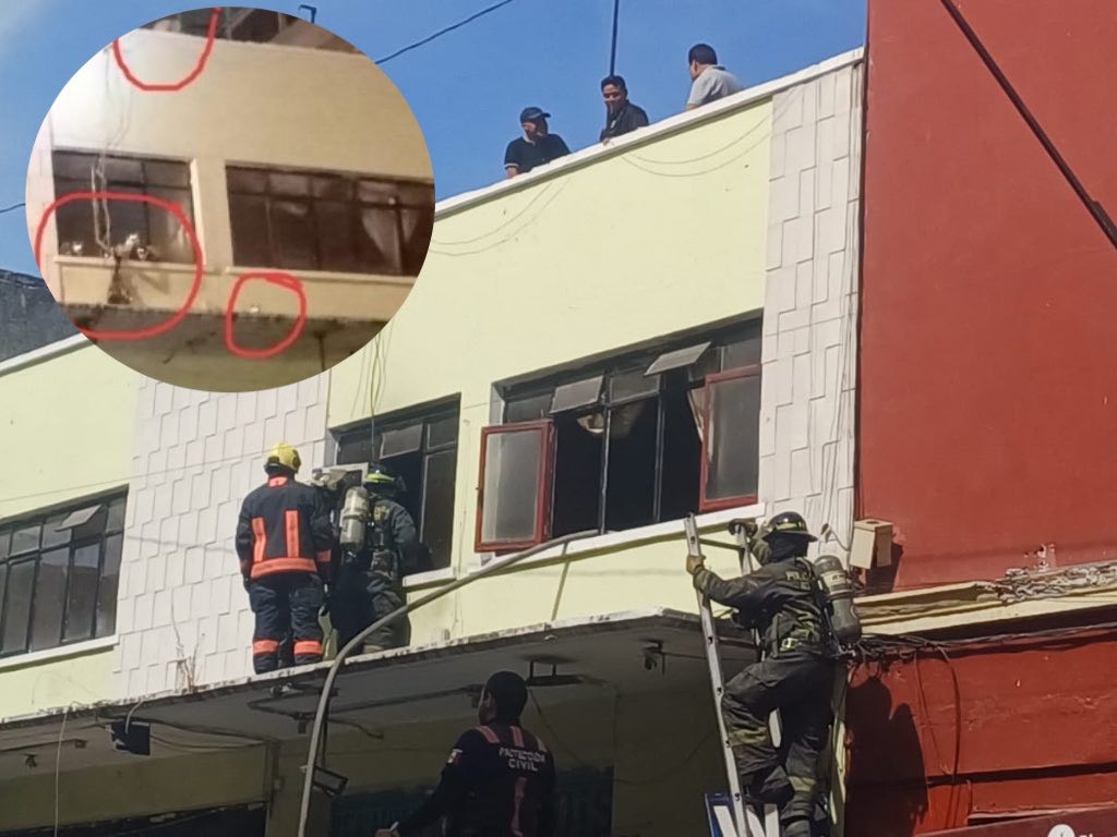 Se incendia el "departamento de los gatos" en la 10 Poniente en el Centro de Puebla