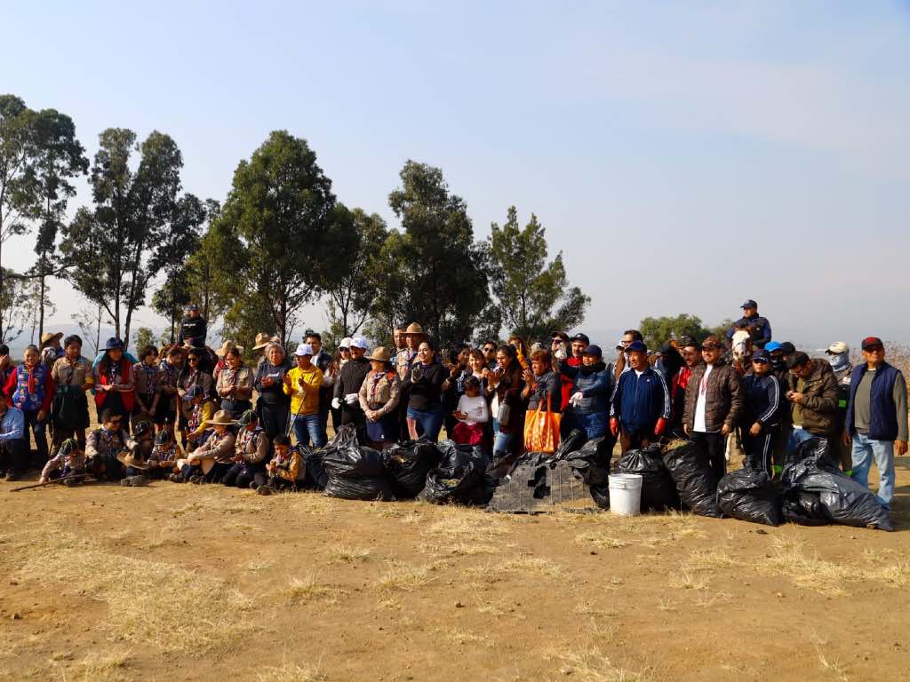 Cuidan el Cerro Zapotecas con jornada de La Ciudad la Limpiamos Todos