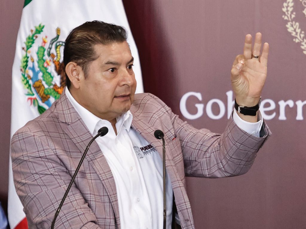 Puebla esta lista para recibir la planta de autos Olinia: Alejandro Armenta