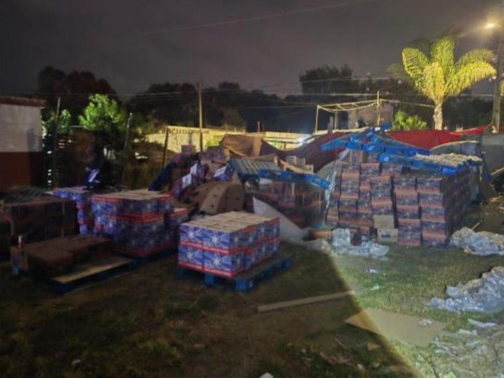 Encuentran más de 19 toneladas de mercancía robada en bodega de La Resurrección
