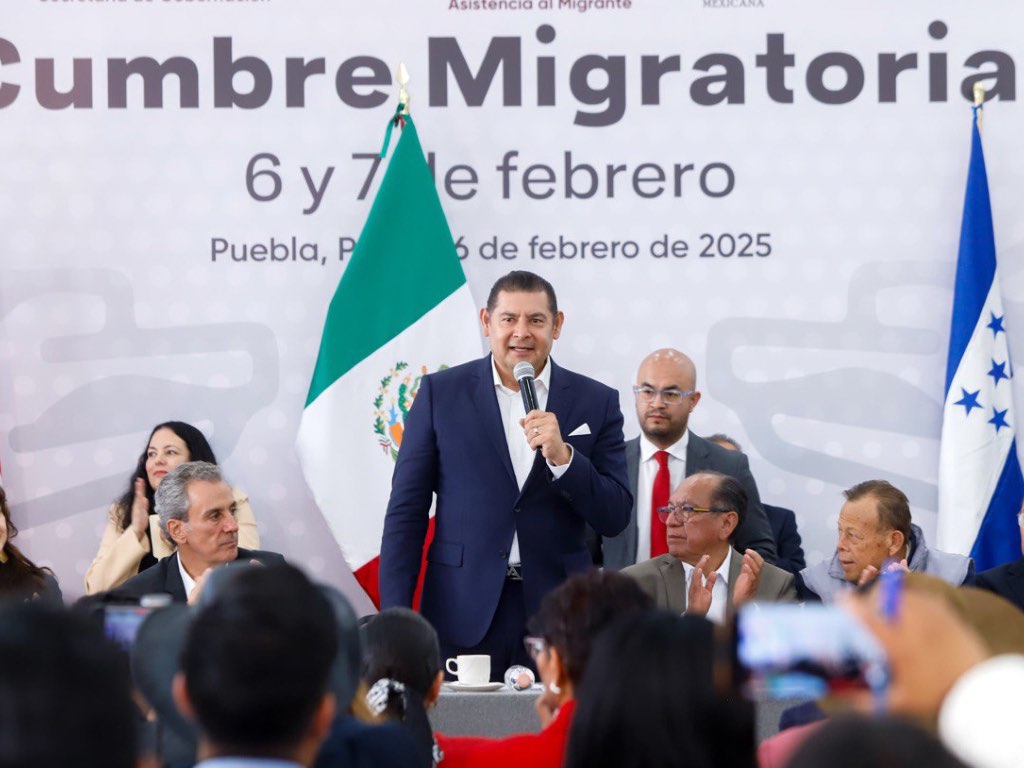 “Puebla está preparado”; asegura Armenta en Cumbre Migratoria "Retos y Oportunidades"