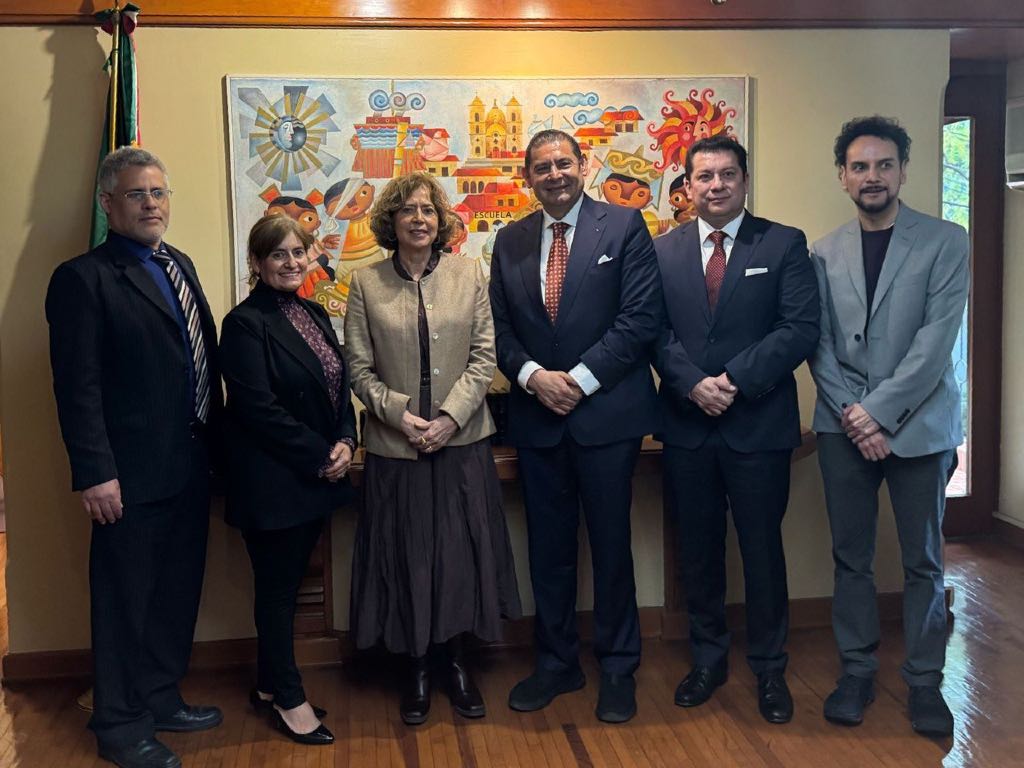 Se reúne Alejandro Armenta con titular de la SECIHTI para impulsar proyectos en Puebla