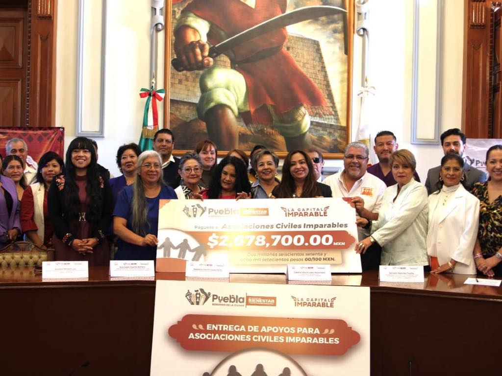 Entregan más de 2 mdp a asociaciones civiles para proyectos en Puebla Capital