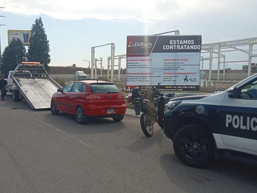 Detienen en Cuautlancingo a Jesús N., por conducir un auto robado