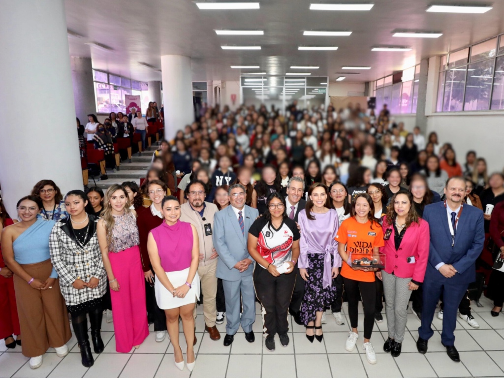 encuentro El Poder de Ser Mujer
