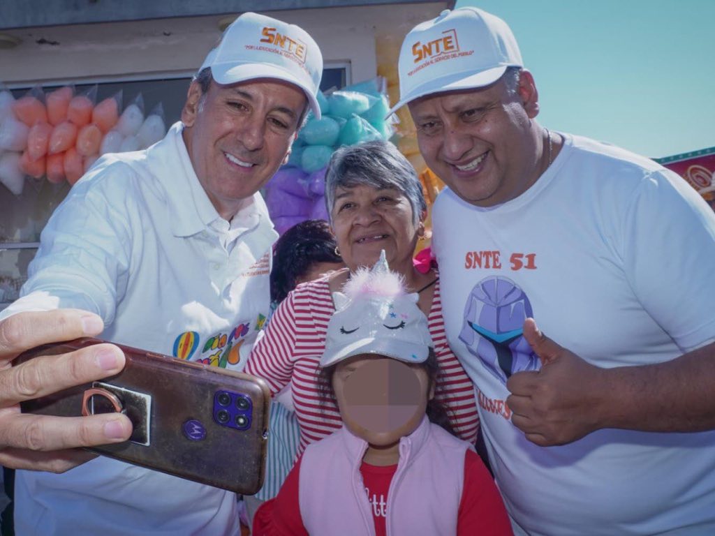 Festeja Pepe Chedraui a la niñez en evento del SNTE