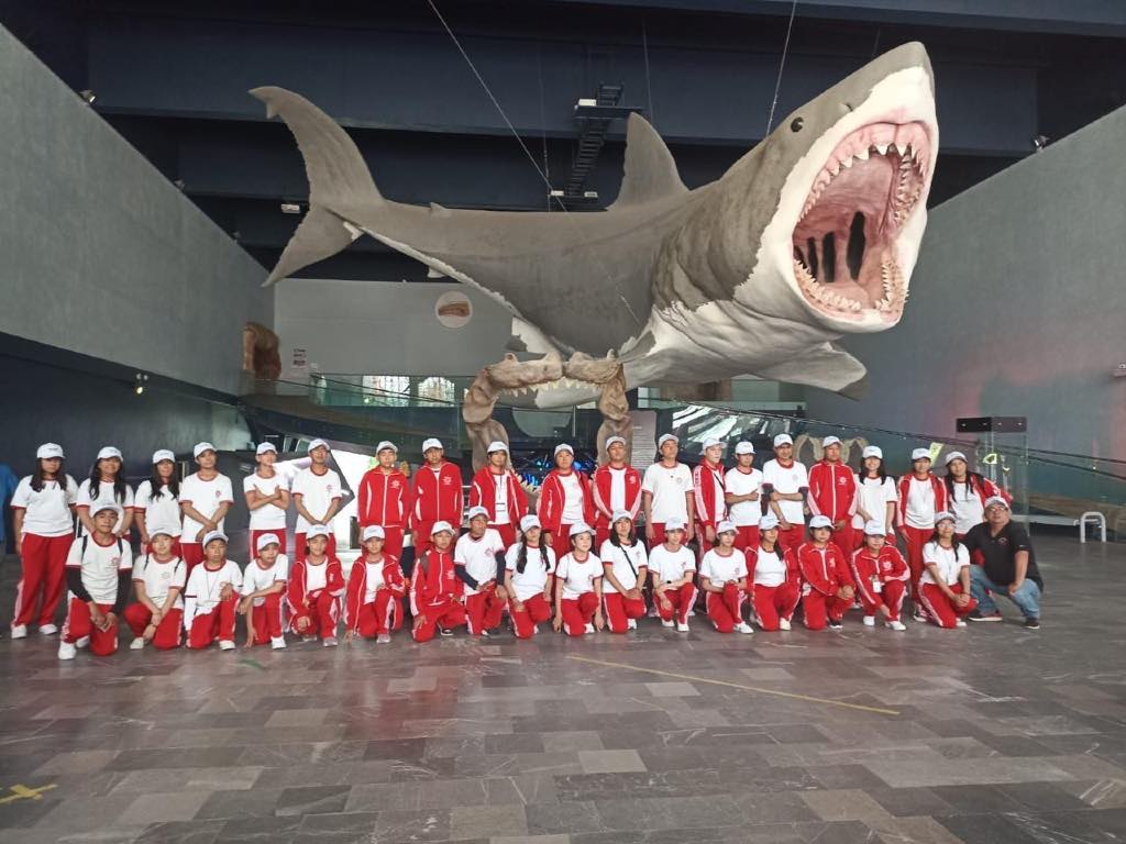Disfrutan estudiantes de museos de Puebla con “Viajes Inolvidables”