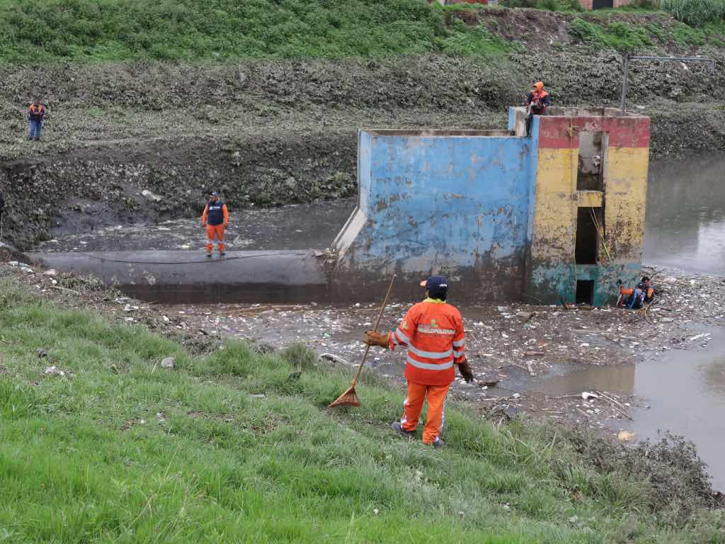 Trabajos de desazolve en Puebla Capital concluirán a mediados de agosto, adelanta PC