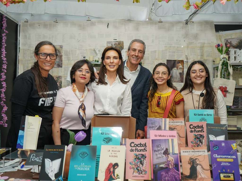 Recorren Pepe Chedraui y MariElise Budib la Feria Internacional del Libro Puebla