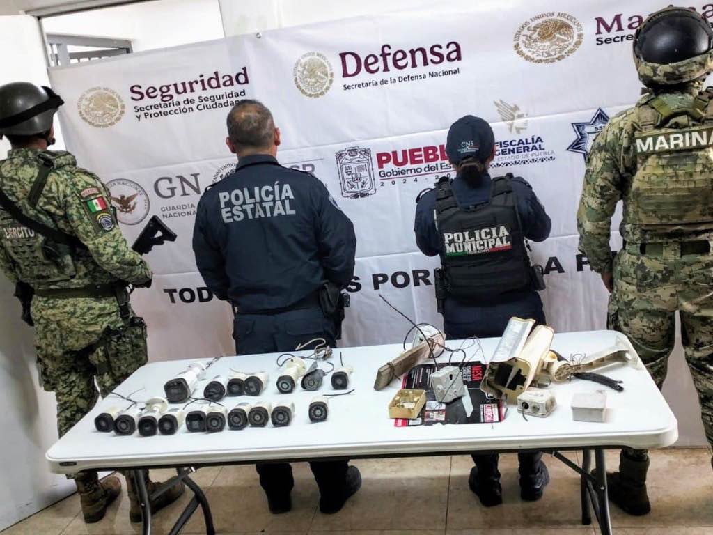 Tras operativo en Amozoc retitran 17 cámaras “parásito”