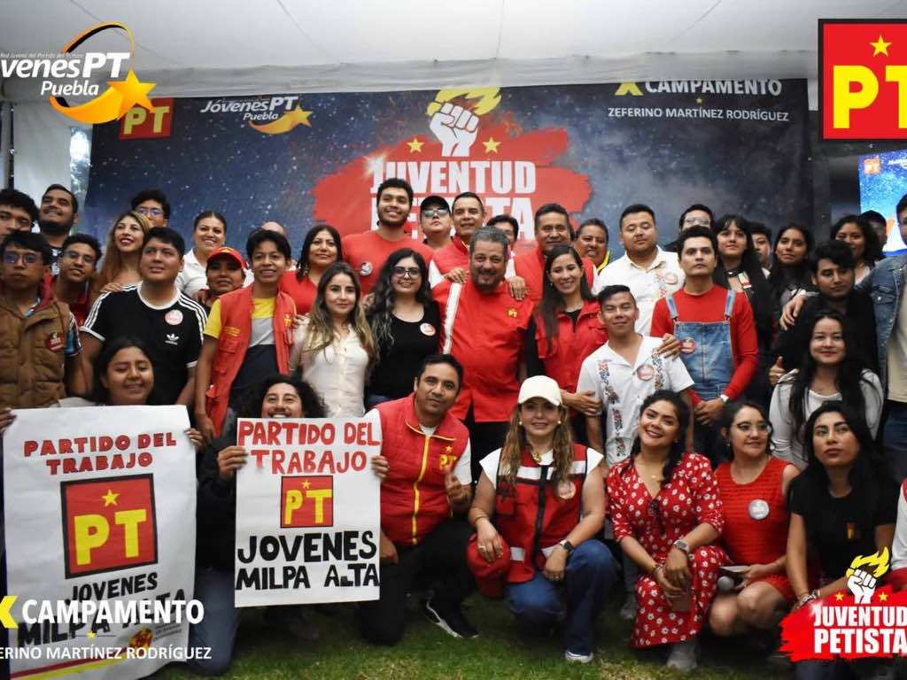 Reaparece Denise Ortiz en la esfera política poblana 