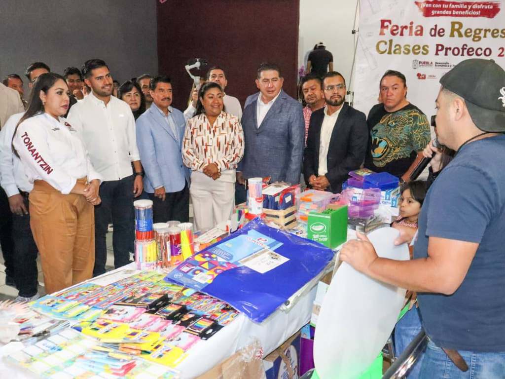 Inaugura Tonantzin Fernández la Feria del Regreso a Clases Profeco 2025