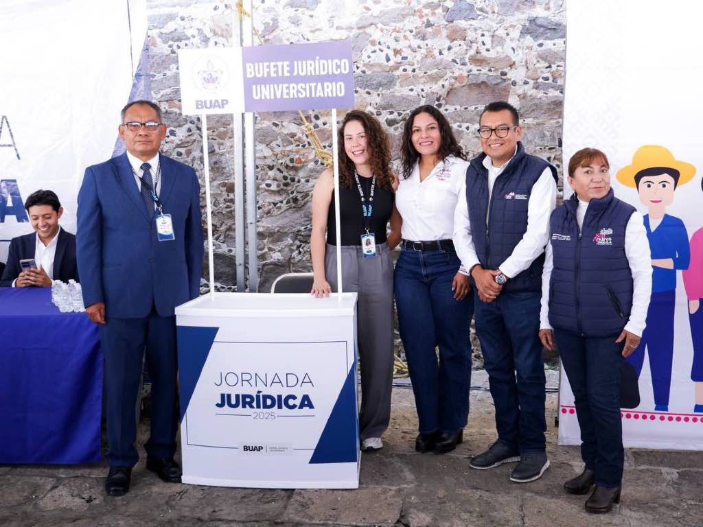 Lleva Lupita Cuautle Jornada de Proximidad Social a San Francisco Acatepec