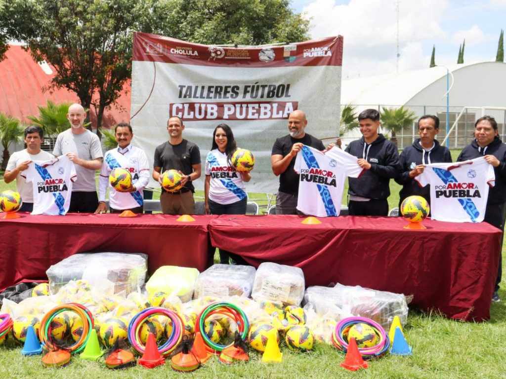 Inauguran talleres de Futbol del Club Puebla en San Pedro Cholula