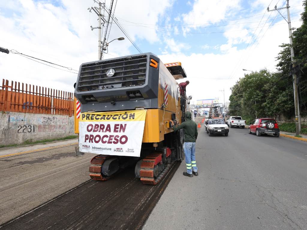 Adquirirá Gobierno Estatal cuatro módulos de maquinaria para pavimentar calles de la capital