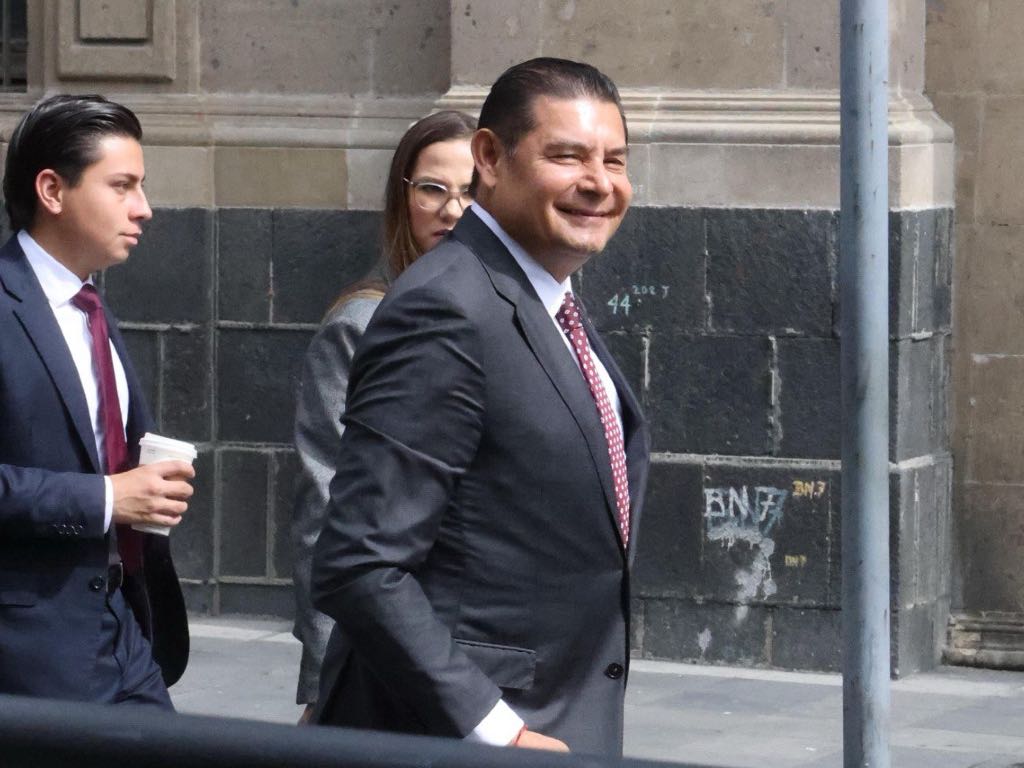 A Puebla le ha ido muy bien con Claudia Sheinbaum, afirma Alejandro Armenta