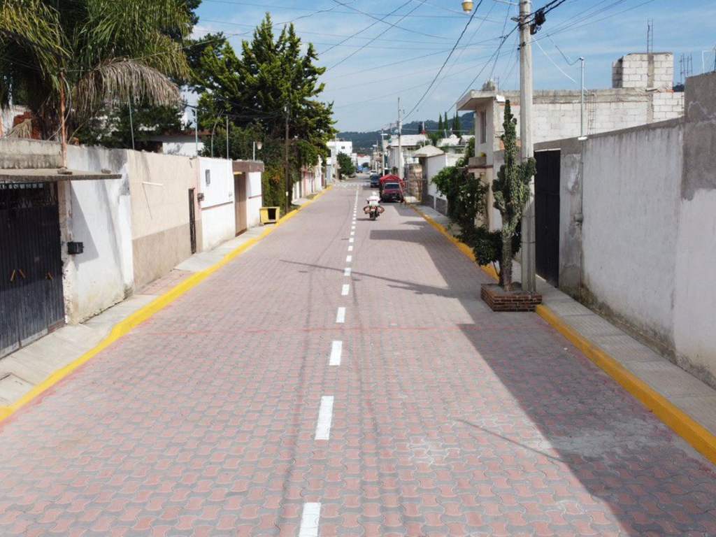 Inauguran nuevas calles y avanzan trabajos de bacheo en Amozoc