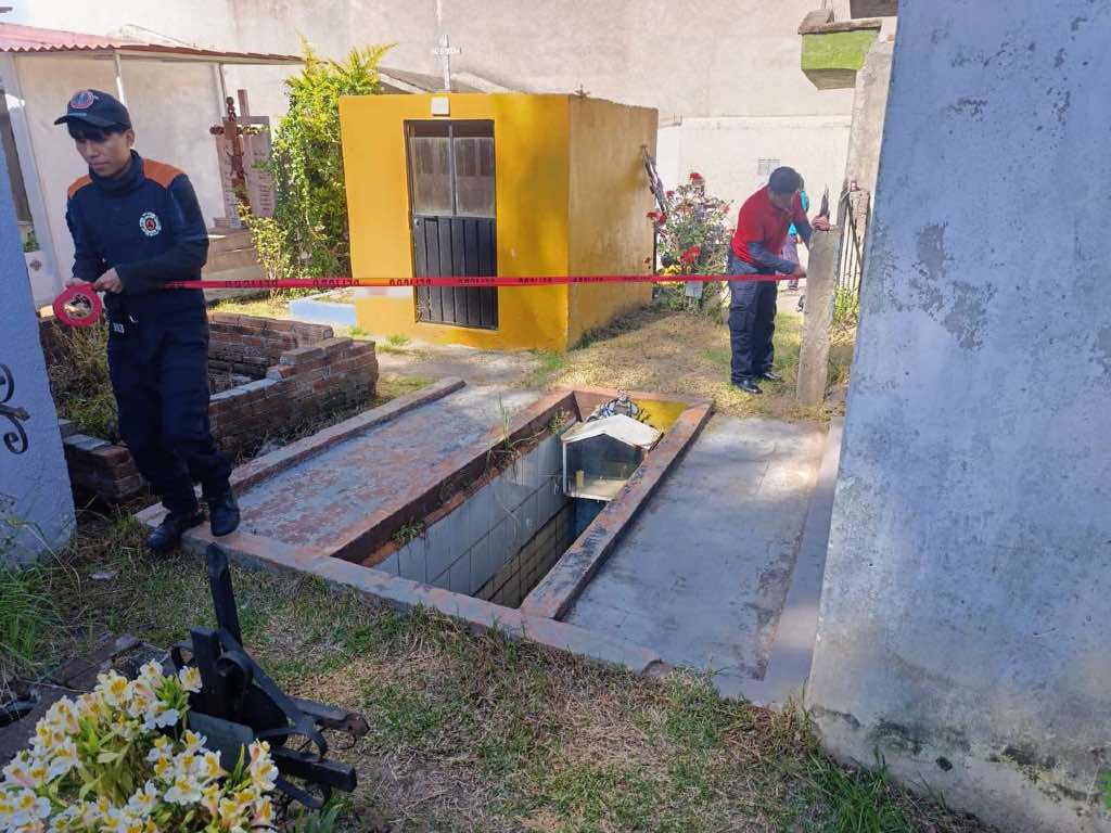 Implementan en Cholula operativo conjunto en panteones por Día de Muertos