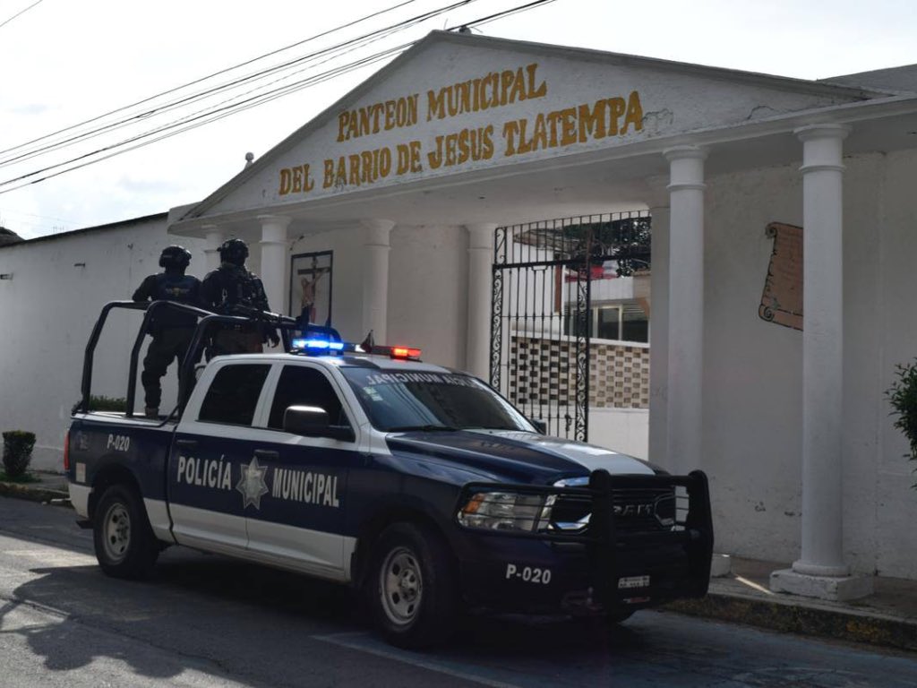 Implementan en Cholula operativo conjunto en panteones por Día de Muertos